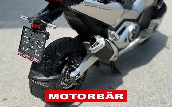 Gebrauchtmotorrad Honda Forza 750 - Bild 4