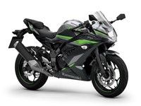 Neumotorrad Kawasaki Ninja 125 