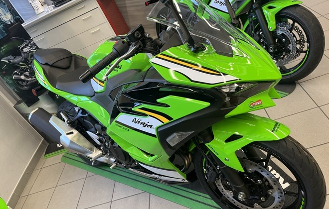Kawasaki Ninja 500 SE