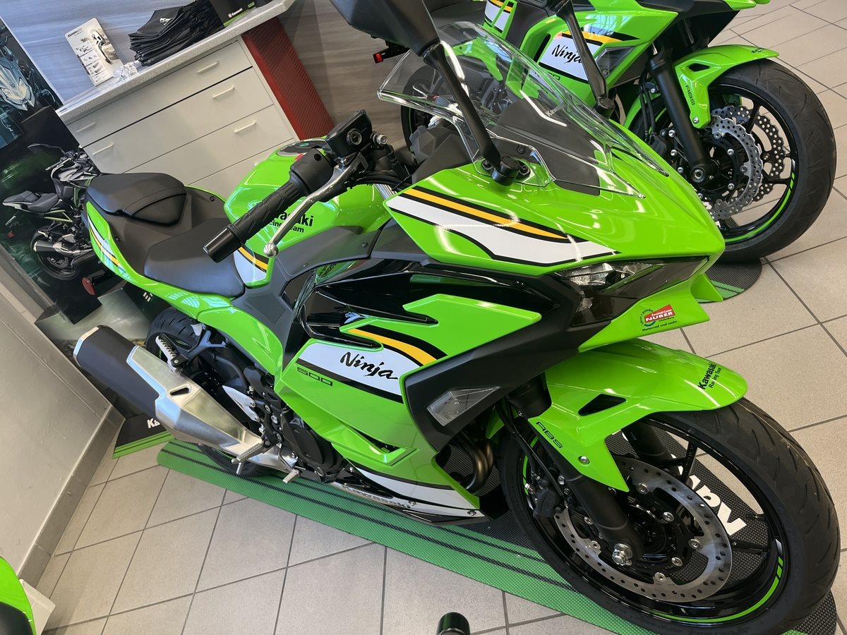 Kawasaki Ninja 500 SE