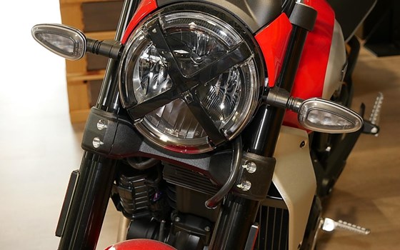 Neufahrzeug Ducati Streetfighter V4 S - Bild 10