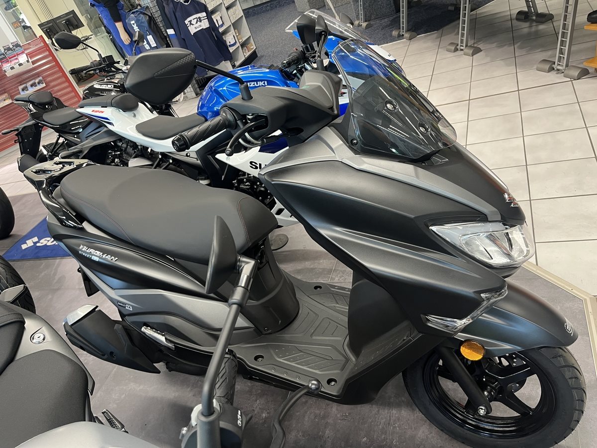 Suzuki Burgman Street 125EX