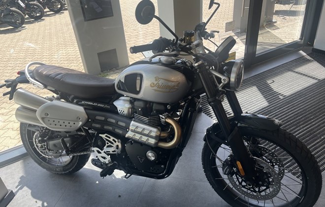 Triumph Scrambler 1200 X