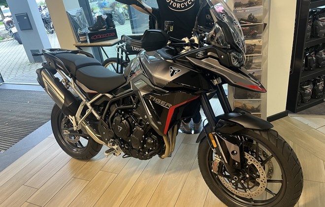 Triumph Tiger 900 GT