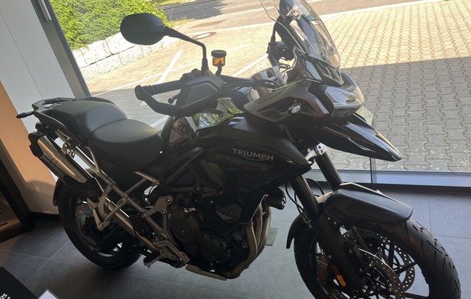 Triumph Tiger 1200 GT PRO