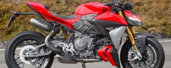 Ducati Streetfighter V2 S