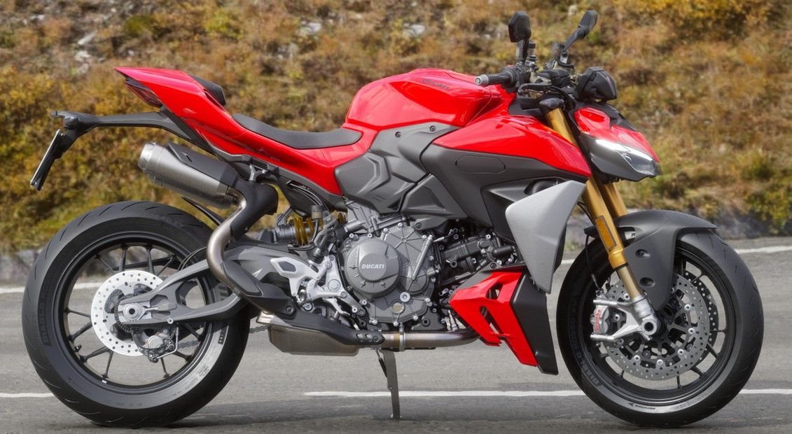 Ducati Streetfighter V2 S