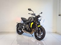 Gebrauchtmotorrad Triumph Trident 660 E5 TOP PREIS