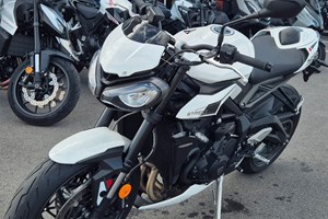 Angebot Triumph Street Triple 765 R