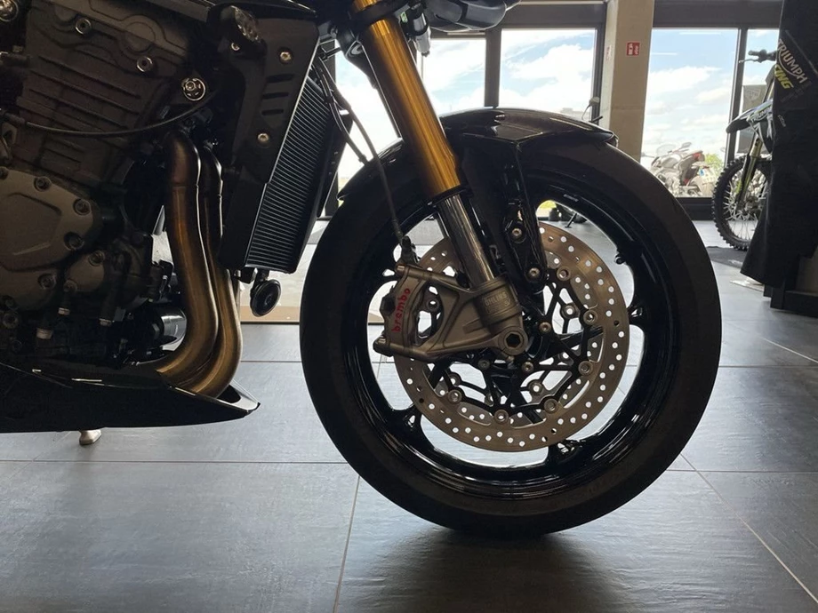 Angebot Triumph Speed Triple 1200 RS Bild 8: Angebot Triumph Speed Triple 1200 RS