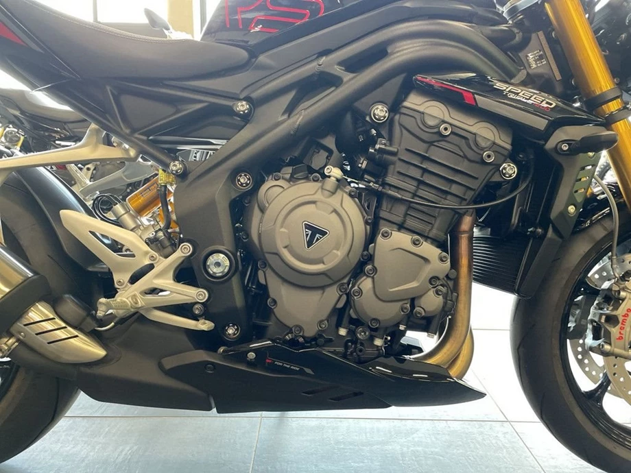 Angebot Triumph Speed Triple 1200 RS Bild 9: Angebot Triumph Speed Triple 1200 RS