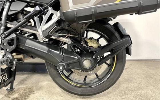 Gebrauchtmotorrad BMW R 1250 GS - Bild 4 Gebrauchtmotorrad BMW R 1250 GS - Bild 4