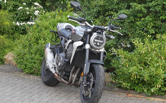 Gebrauchtmotorrad Honda CB 1000 R - Bild 2