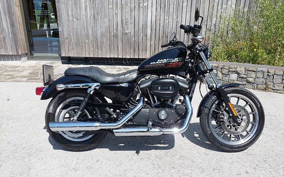 Gebrauchtmotorrad Harley-Davidson Sportster XL 883 R Roadster - Bild 1 Gebrauchtmotorrad Harley-Davidson Sportster XL 883 R Roadster - Bild 1