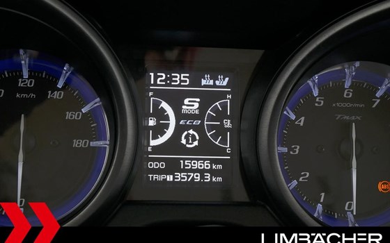 Gebrauchtmotorrad Yamaha TMAX 560 Tech Max - Bild 12