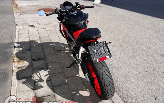 Gebrauchtmotorrad Aprilia Tuono 660 - Bild 6 Gebrauchtmotorrad Aprilia Tuono 660 - Bild 6