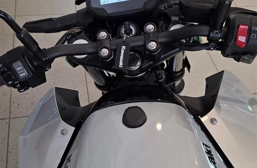 Angebot Kawasaki Z e-1 Bild 4: Angebot Kawasaki Z e-1