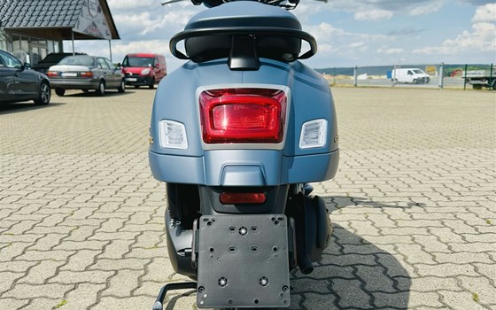 Neufahrzeug Vespa GTV 310 Officina 8 - Bild 3