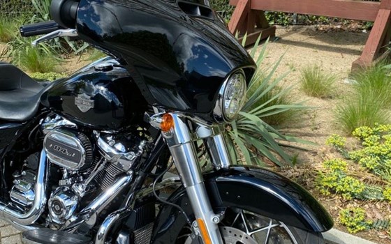 Gebrauchtmotorrad Harley-Davidson Touring Street Glide Special FLHXS - Bild 2