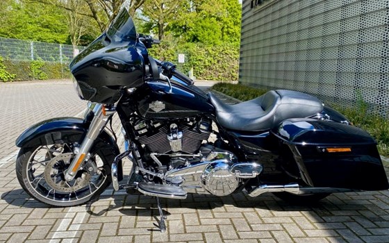 Gebrauchtmotorrad Harley-Davidson Touring Street Glide Special FLHXS - Bild 3
