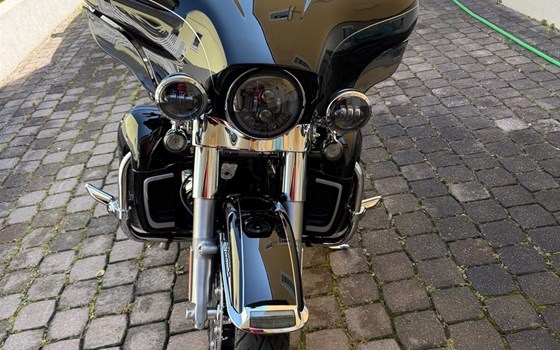 Gebrauchtmotorrad Harley-Davidson Touring Electra Glide Ultra Limited FLHTK - Bild 4 Gebrauchtmotorrad Harley-Davidson Touring Electra Glide Ultra Limited FLHTK - Bild 4