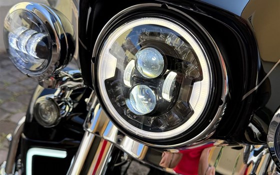 Gebrauchtmotorrad Harley-Davidson Touring Electra Glide Ultra Limited FLHTK - Bild 6 Gebrauchtmotorrad Harley-Davidson Touring Electra Glide Ultra Limited FLHTK - Bild 6
