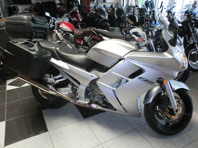 FJR1300A