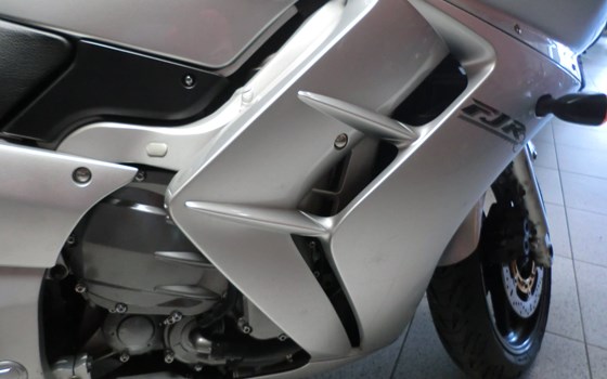 Gebrauchtmotorrad Yamaha FJR1300A - Bild 7