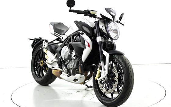 Motorrad Occasion MV Agusta Dragster 800 - Bild 2