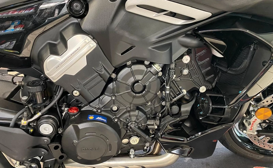 Angebot Ducati Diavel V4 Bild 18: Angebot Ducati Diavel V4