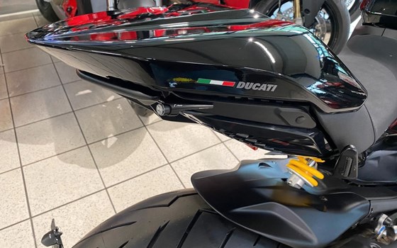 Neufahrzeug Ducati Diavel V4 - Bild 9
