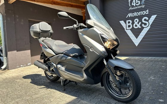 Gebrauchtmotorrad Yamaha XMAX 125 - Bild 2