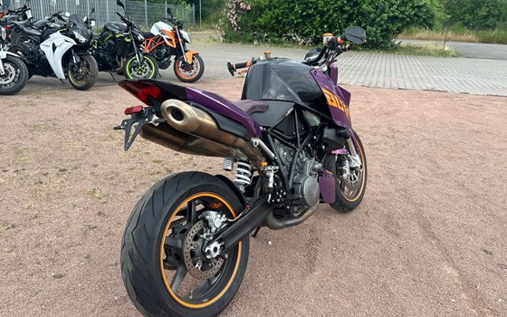 Gebrauchtmotorrad KTM 990 Duke - Bild 3