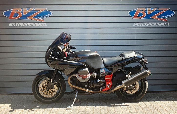 Moto Guzzi V11 Le Mans 
