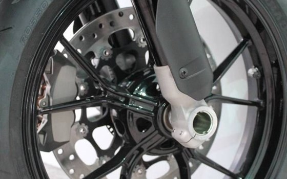 Gebrauchtmotorrad Ducati Hypermotard 698 Mono RVE - Bild 10