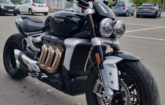 Triumph Rocket 3 R