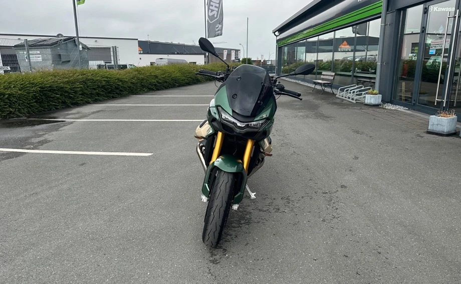 Angebot Moto Guzzi V100 Mandello S Bild 2: Angebot Moto Guzzi V100 Mandello S