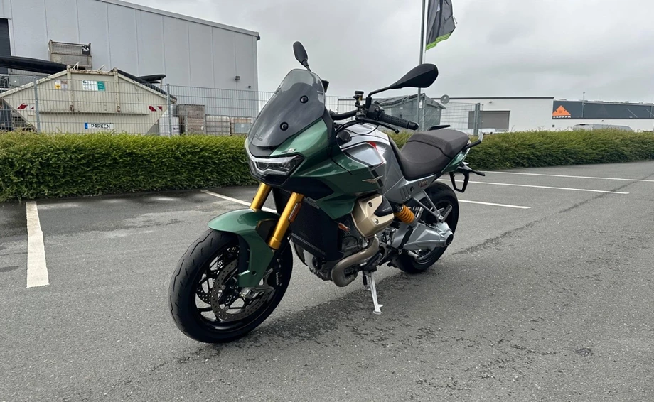 Angebot Moto Guzzi V100 Mandello S Bild 3: Angebot Moto Guzzi V100 Mandello S