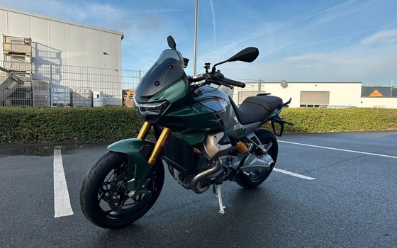 Gebrauchtmotorrad Moto Guzzi V100 Mandello S - Bild 3