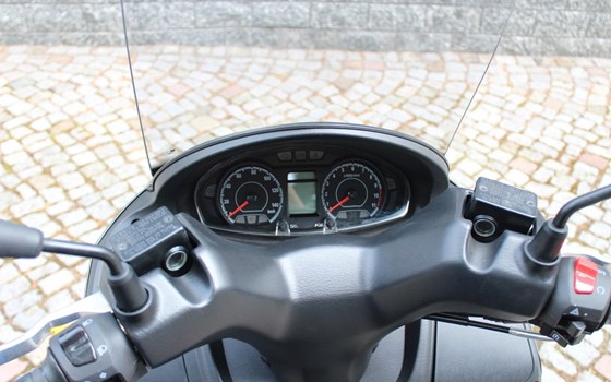 Gebrauchtmotorrad Suzuki Burgman 125 - Bild 14