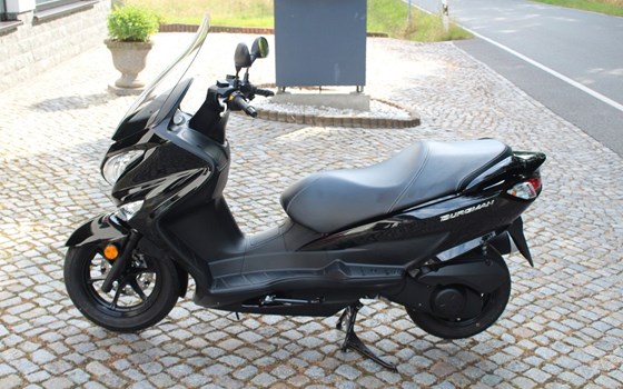 Gebrauchtmotorrad Suzuki Burgman 125 - Bild 2