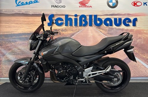 Suzuki GSR 600