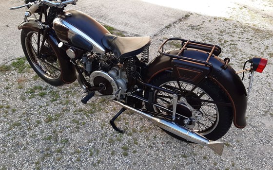 Gebrauchtmotorrad Moto Guzzi GTS - Bild 2