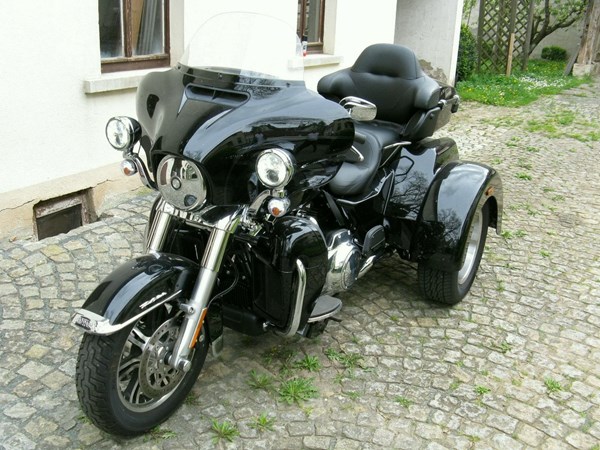Gebrauchtmotorrad Harley-Davidson Tri Glide Ultra Classic