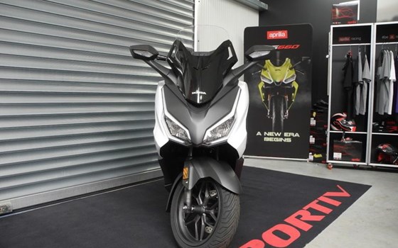 Neufahrzeug Honda Forza 350 - Bild 3