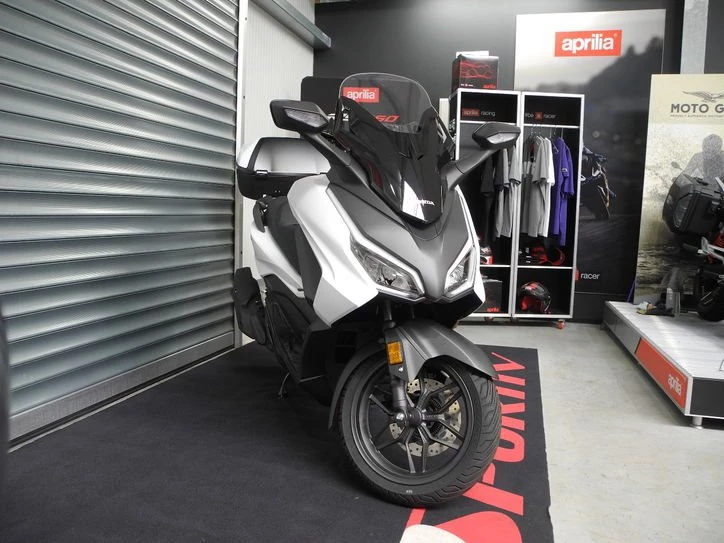 Angebot Honda Forza 350 Bild 4: Angebot Honda Forza 350