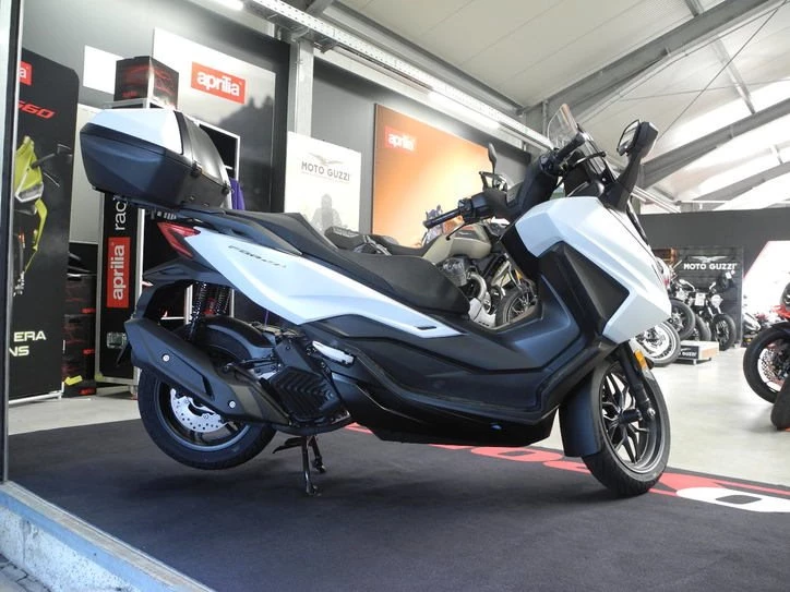 Angebot Honda Forza 350 Bild 6: Angebot Honda Forza 350