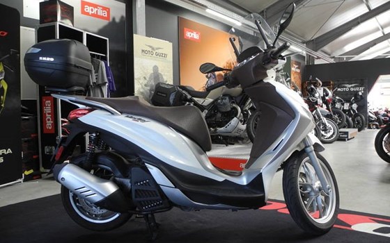 Gebrauchtmotorrad Piaggio Medley 125 ie IGET - Bild 6