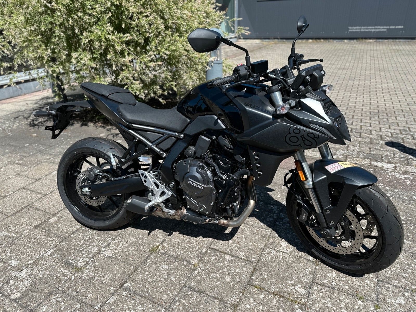 Suzuki GSX-8S
