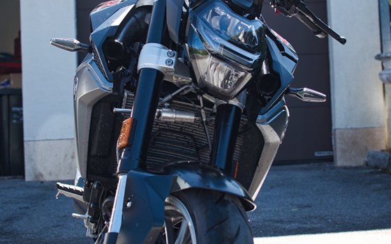 Gebrauchtmotorrad BMW F 900 R - Bild 6